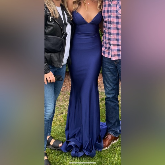 PROM DRESS - Picture 4 of 6